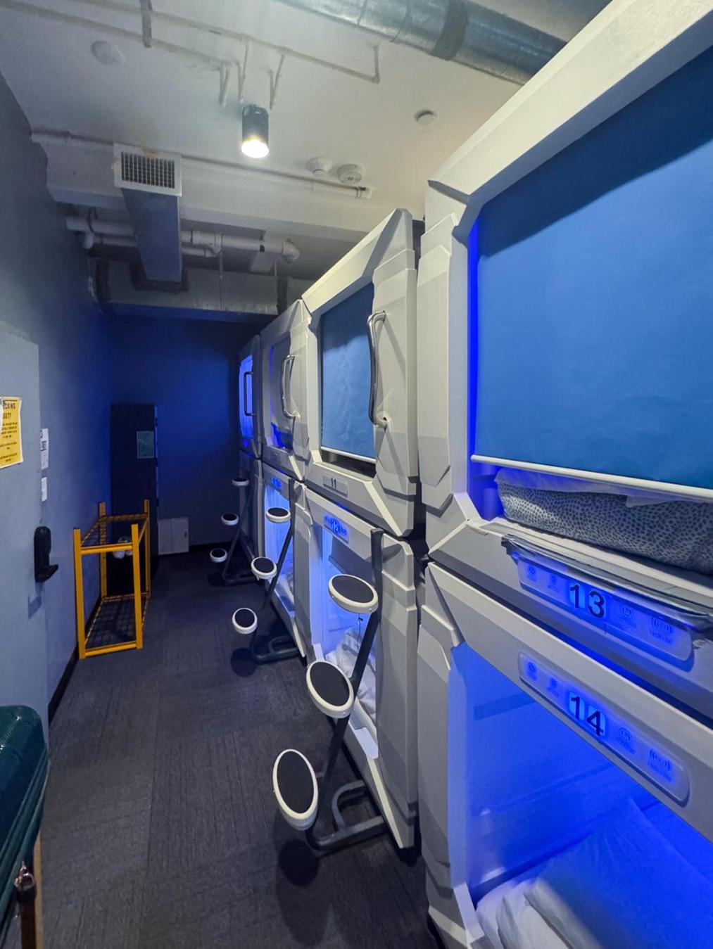 U Street Capsule Hostel Washington Exteriör bild