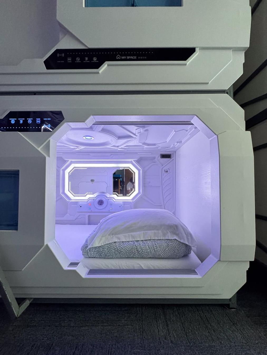 U Street Capsule Hostel Washington Exteriör bild